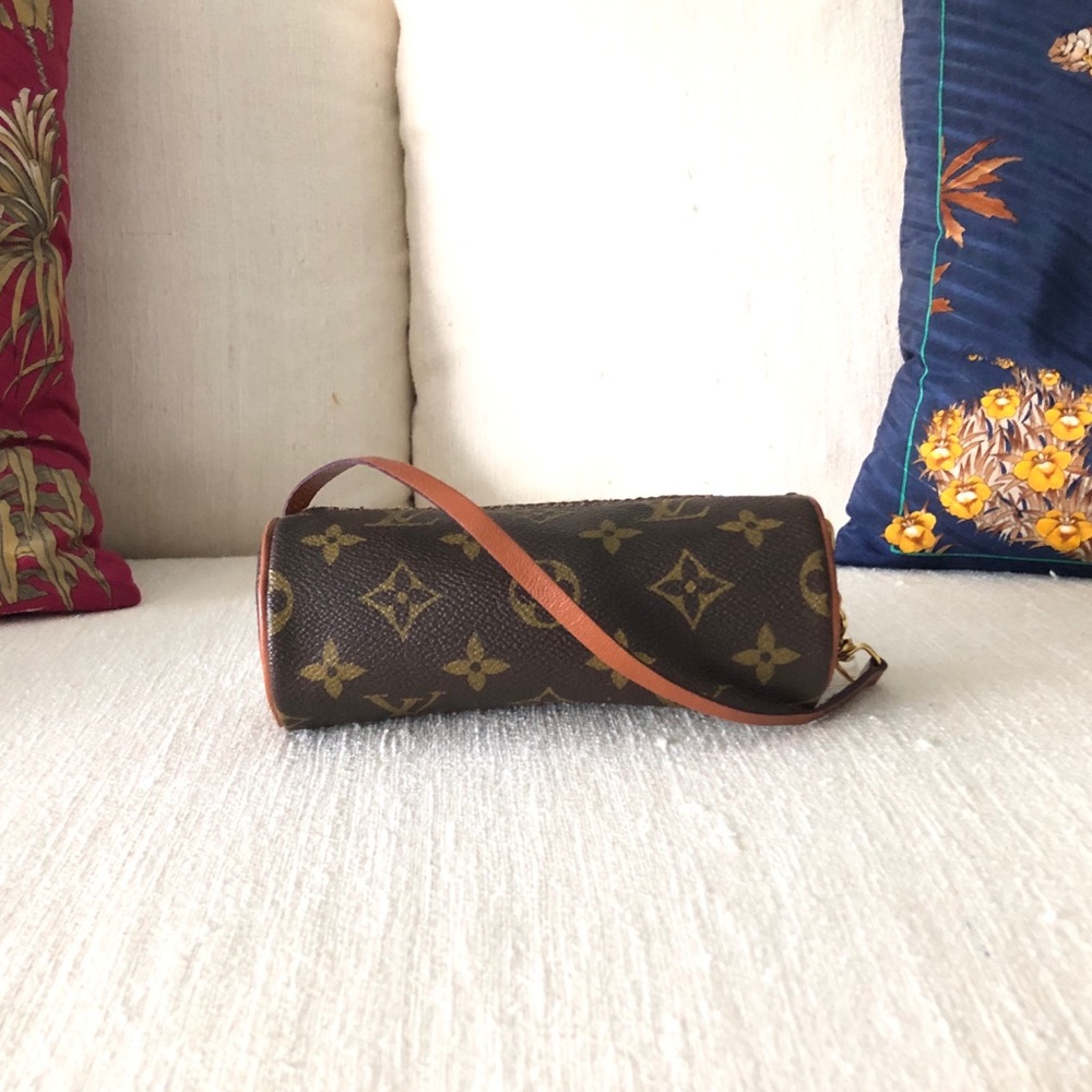 VINTAGE Louis Vuitton Monogram Papillon Wristlet